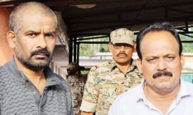 सोलर स्ट्रीट लाइट के नाम पर फर्जी वर्क ऑर्डर बनाया, कांग्रेसी नेता और अफसर गिरफ्तार