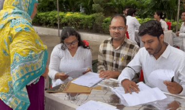 भोपाल के हमीदिया हॉस्पिटल में जूनियर डॉक्टर्स की OPD:रक्तदान शिविर भी लगाया; कोलकाता में ट्रेनी डॉक्टर की हत्या का विरोध