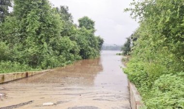 इन्द्रावती उफान पर, तेलंगाना-महाराष्ट्र से संपर्क टूटा