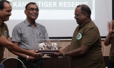 कान्हा टाइगर रिजर्व में तितली सर्वेक्षण का सफल समापन:11 राज्यों के 74 वॉलिंटियर्स ने 39 फॉरेस्ट कैंप में 4 दिनों तक किया सर्वेक्षण