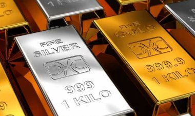 इंदौर सराफा में दो दिन में सोना 800 और चांदी 1800 रुपये हुई सस्ती