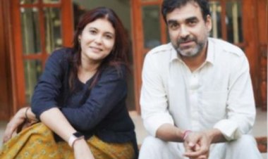 'रुमाल' से शुरू हुई थी पंकज त्रिपाठी की लव स्टोरी, पत्नी ने सुनाया दिलचस्प किस्सा
