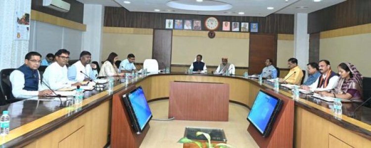 कैबिनेट बैठक: शिक्षकों के समयमान वेतनमान और संविलियन को मंजूरी...