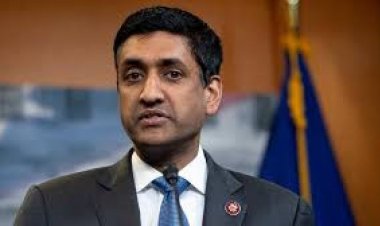 भारतीय-अमेरिकी सांसद रो खन्ना ने कहा, ‘मुझे कमला हैरिस पर गर्व है’