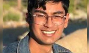 मुरैना के जौरा में हाई वोल्टेज ड्रामा, VIDEO वायरल:दो छात्राएं आपस में भिड़ीं- बात हाथापाई तक पहुंची, काफी दिनों से चल रहा था मनमुटाव