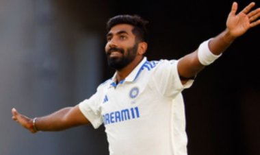 बुमराह के मुरीद हुए ऑस्ट्रेलिया के पूर्व कप्तान माइकल क्लार्क, तीनों फॉर्मेट का बेस्ट गेंदबाज बताया