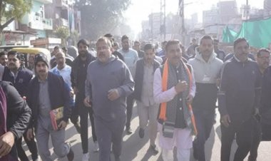 ग्वालियर में दौड़े ऊर्जा मंत्री प्रद्युम्न सिंह तोमर:शहर को नशा मुक्त, स्वच्छ बनाने हुई मैराथन; दिल्ली जीत पर बोले-आपदा खत्म-अच्छा समय शुरू