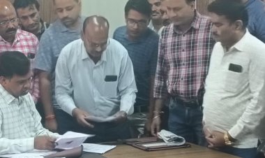 किसानों का 37 करोड़, कर्मचारियों का 1 करोड़ रुपए अटका:बैतूल में धान खरीदी के बाद NCCF और DMO ने नहीं किया भुगतान, कलेक्टर से शिकायत