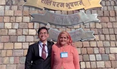 सोशल मीडिया पर वायरल हो रही IAS बने लड़के की प्रेरणादायक कहानी