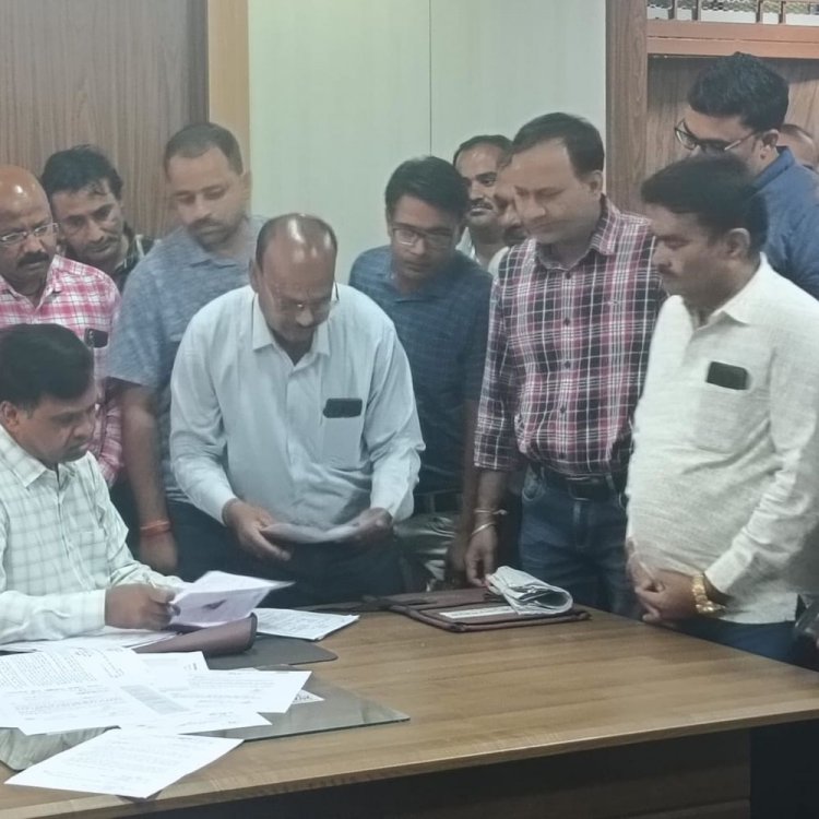 किसानों का 37 करोड़, कर्मचारियों का 1 करोड़ रुपए अटका:बैतूल में धान खरीदी के बाद NCCF और DMO ने नहीं किया भुगतान, कलेक्टर से शिकायत