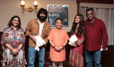 'आशिकी 3' टीम ने की सिक्किम के सीएम प्रेम सिंह तमांग से मुलाकात