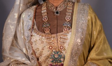 11 साल बाद टीवी पर वापसी करने जा रहीं पद्मिनी कोल्हापुरी, 'राजमाता' के किरदार में आएंगी नजर