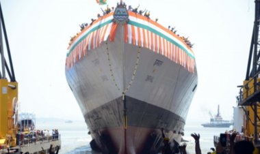 डिफेंस शेयरों में पैनिक खरीदारी न करें, लंबी अवधि का नजरिया रखें : एक्सपर्ट्स