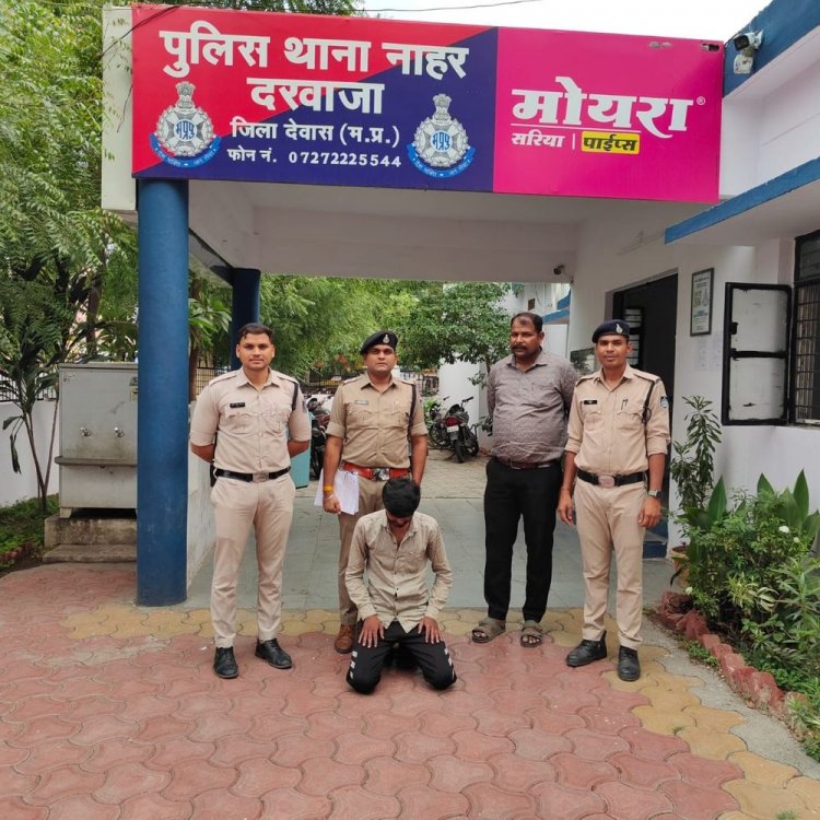 युवक पर चाकू से हमला करने वाला आरोपी गिरफ्तार:23 मई को दोस्त के साथ मिलकर किया था हमला; एक साल की हुई जेल