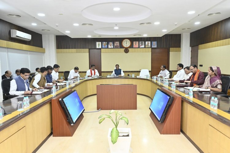 केबिनेट बैठक : दोपहर 12 बजे के बाद सीएम हाउस मे