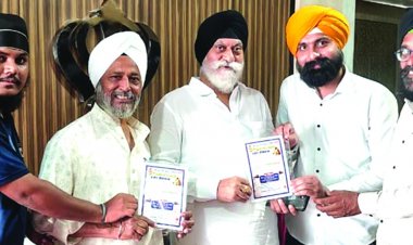 श्री गुरु तेग बहादुर साहिबजी के 350वें शहीदी पर्व पर छत्तीसगढ़ सिक्ख समाज द्वारा तीर्थयात्रा