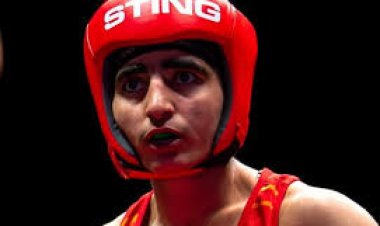 वर्ल्ड बॉक्सिंग चैंपियनशिप: मीनाक्षी हुड्डा सेमीफ़ाइनल में, भारत का एक और पदक पक्का