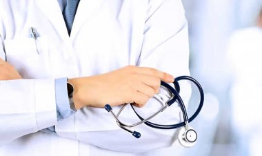 स्वास्थ्य विभाग की टीम द्वारा घर-घर जाकर किया जा रहा है सर्वे