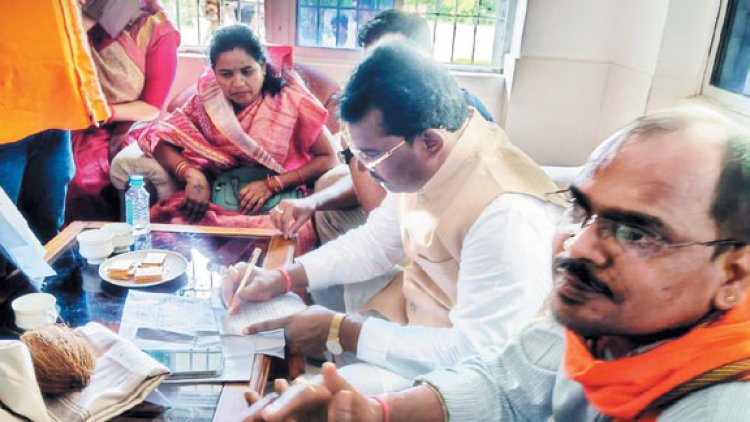 जनदर्शन में विधायक ने सुनीं समस्याएं