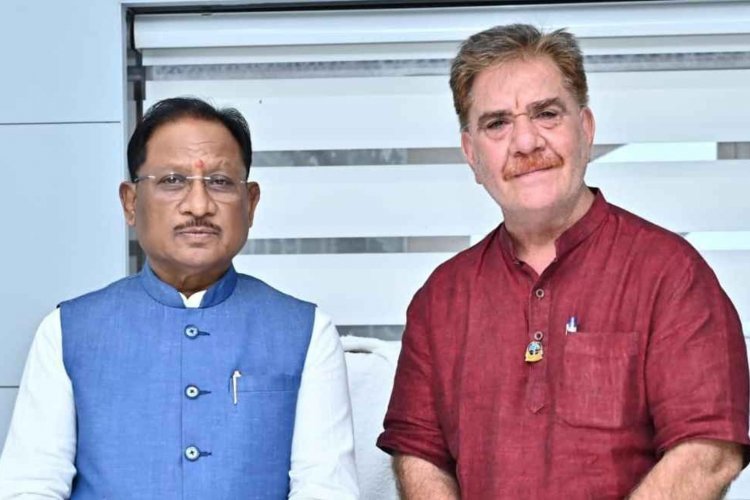 मुख्यमंत्री श्री विष्णु देव साय से हार्टफुलनेस संस्थान के डायरेक्टर श्री चावला ने की सौजन्य भेंट.