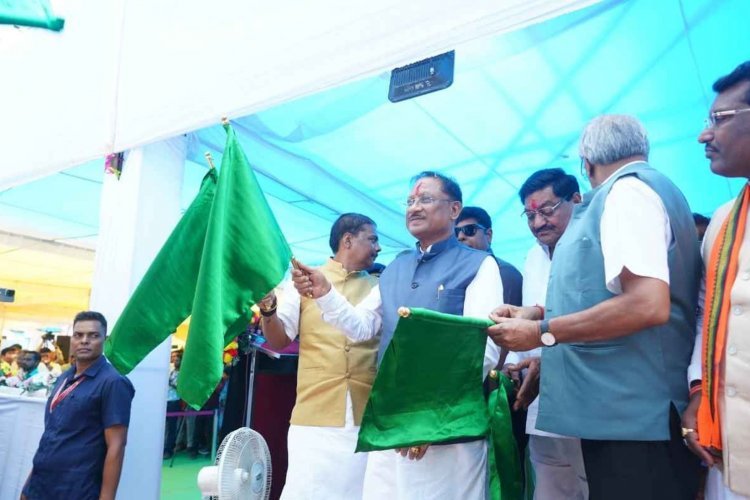 रेलवे इंफ्रास्ट्रक्चर में तेजी से हो रहा निवेश आने वाली पीढ़ियों के लिए नया भविष्य गढ़ेगा.