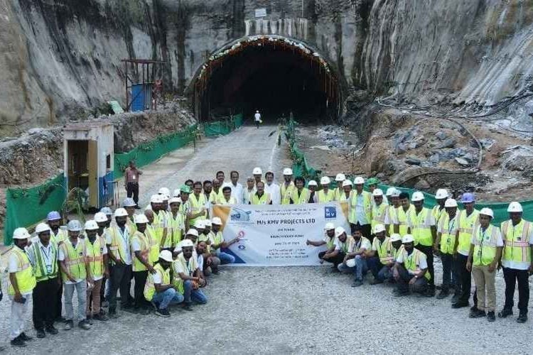 छत्तीसगढ़ को मिला पहला राष्ट्रीय राजमार्ग टनल : सिर्फ 12 महीनों में निर्माण कार्य पूरा.