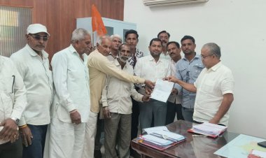 किसान संघ ने लैंड पुलिंग एक्ट रद्द करने की मांग:एडीएम को ज्ञापन सौंपकर किसानों पर दर्ज मुकदमे वापस लेने की मांग