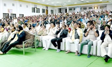 जीवन अनिश्चितताओं का खेल है,लेकिन हम उसे कैसे लेते हैं यह हमारे ऊपर निर्भर करता है