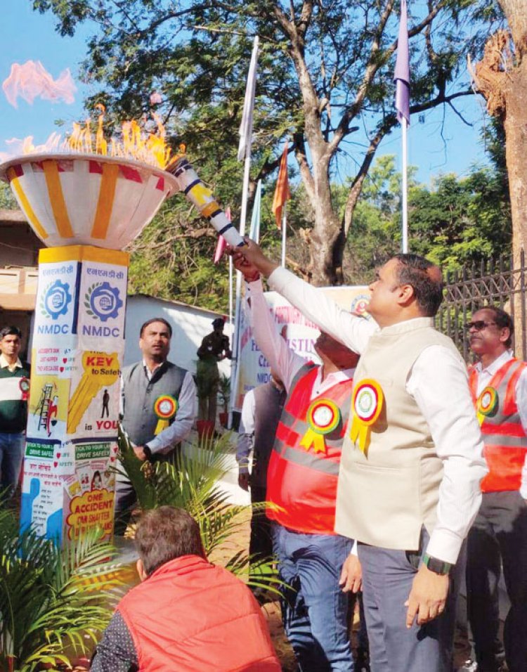 एनएमडीसी बचेली परियोजना में वार्षिक खान सुरक्षा समारोह