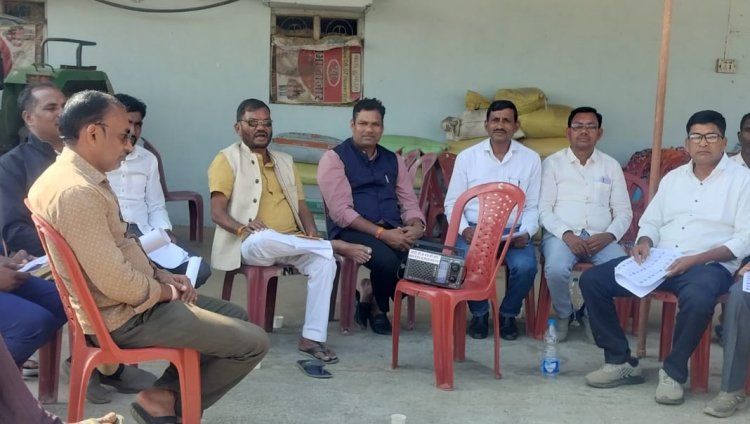 भाजपा नेताओं ने सुनी  मोदी से मन की बात