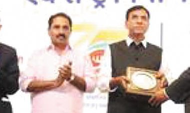 40 वर्ष और अधिक आयु के श्रमिकों के लिए नि:शुल्क वार्षिक स्वास्थ्य जांच का प्रावधान