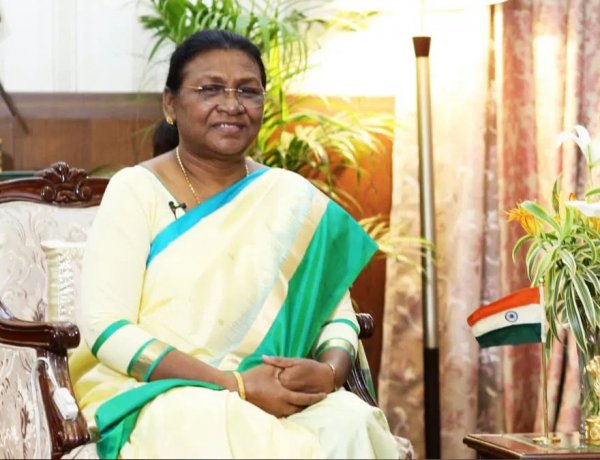 राष्ट्रपति द्रौपदी मुर्मू का आज छत्तीसगढ़ दौरा, बस्तर पंडुम संभाग स्तरीय का करेंगी शुभारंभ