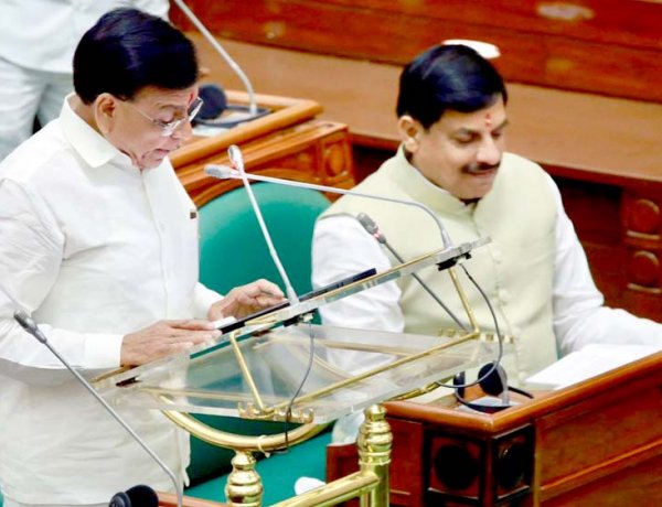 किसानों को बड़ी राहत: 1 लाख सोलर पंप और 25 हजार करोड़ रुपये ऋण का प्रावधान, आबकारी नीति को मिली मंजूरी