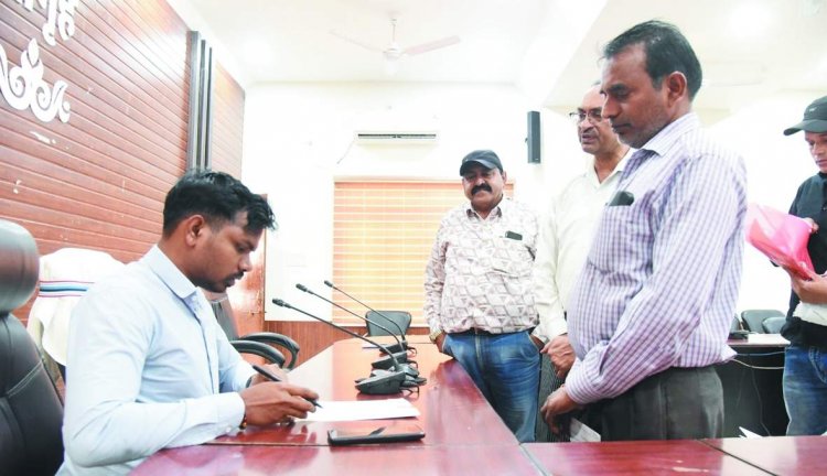 जनदर्शन : नहर पुल के जर्जर होने से परेशान मोरिदवासी, पुनर्निर्माण की मांग